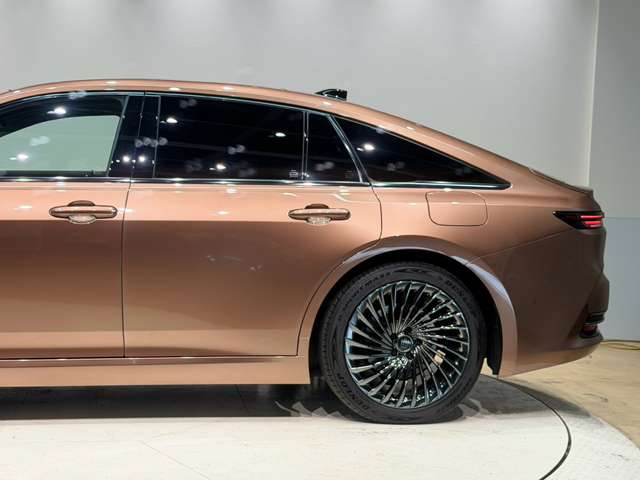 トヨタ クラウン Ｚ 燃料電池車 R6年 (中国) 99