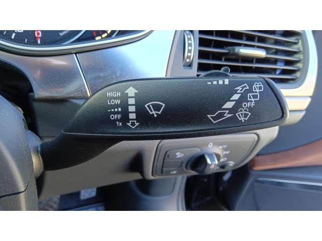 アウディ Ａ６　アバント ２．０ ＴＦＳＩ クワトロ ４ＷＤ H30年 (東北) 99