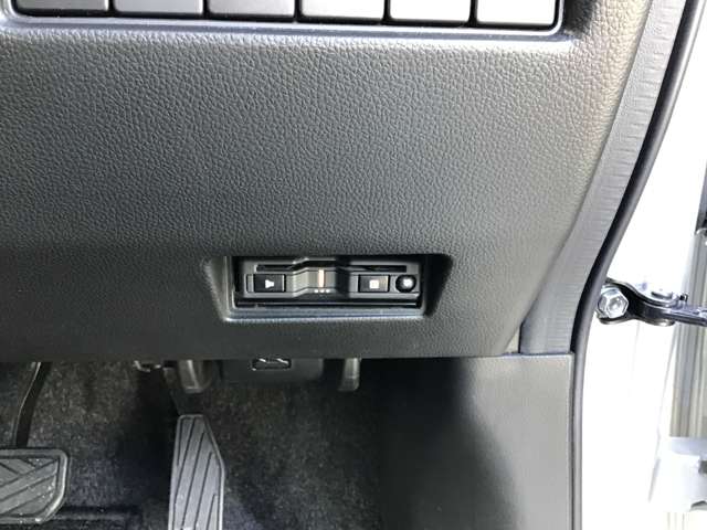スズキ スイフト １．２ ＸＧ ４ＷＤ R3年 () 99