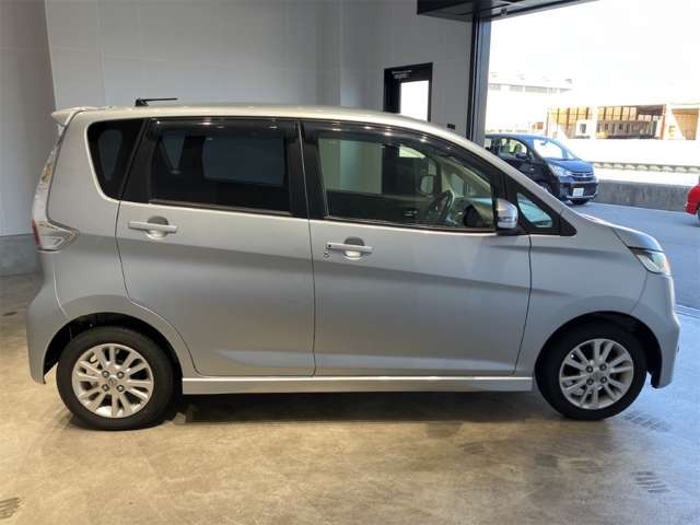 日産 デイズ ６６０ ハイウェイスターＸ H25年 (近畿) 99