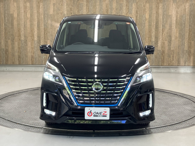 日産 セレナ １．２ Ｅ－ＰＯＷＥＲ ハイウェイスター Ｖ R1年 () 99