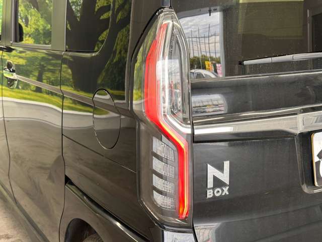 ホンダ Ｎ　ＢＯＸ カスタム ６６０ Ｇ Ｌ ホンダセンシング R1年 (近畿) 99
