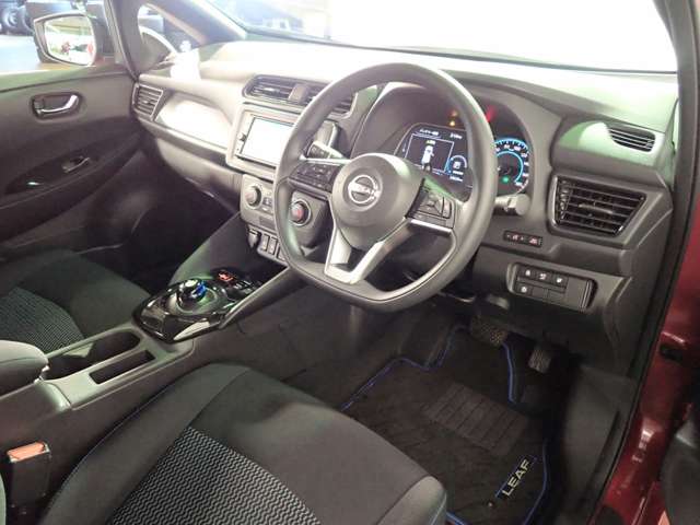 日産 リーフ Ｓ R4年 () 99