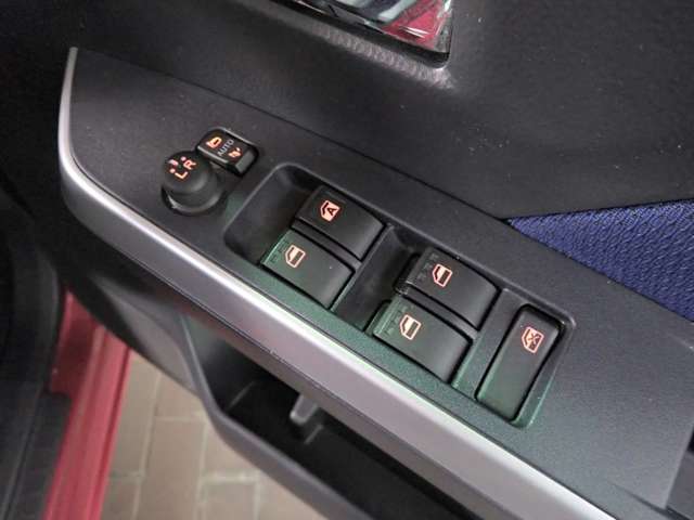 トヨタ ルーミー １．０ カスタム Ｇ Ｓ H29年 () 99