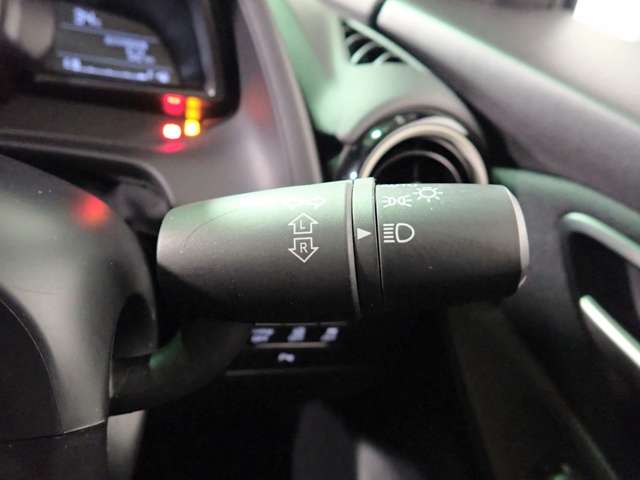 マツダ ＭＡＺＤＡ２ １．５ ＸＤ ＢＤ ディーゼルターボ R6年 () 99