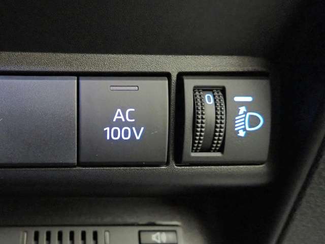 トヨタ アクア １．５ ＧＲスポーツ R5年 () 99
