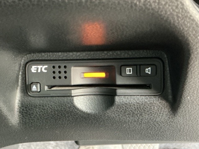 ホンダ フィット １．５ ＲＳ H22年 (近畿) 99