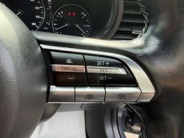 マツダ ＭＡＺＤＡ３　ファストバック １．８ ＸＤ Ｌパッケージ ディーゼルターボ R3年 (関東) 99