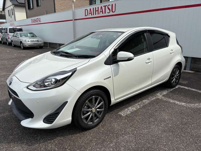 トヨタ アクア １．５ Ｓ H30年 (東海) 99