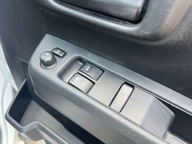 ダイハツ ハイゼットカーゴ ６６０ クルーズ ４ＷＤ R4年 () 99