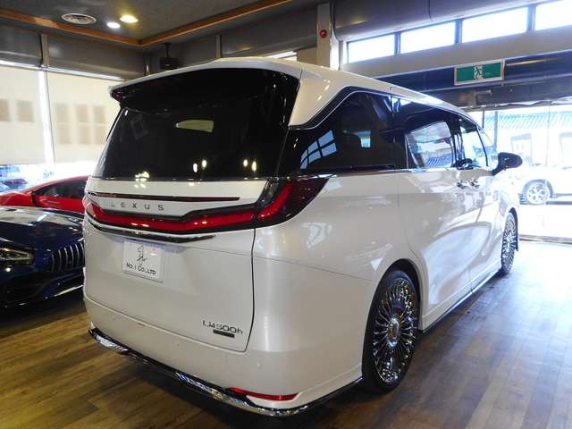 レクサス ＬＭ５００ｈ ５００Ｈ バージョンＬ ４ＷＤ R7年 (近畿) 99