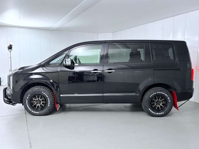 三菱 デリカ　Ｄ：５ ２．２ Ｐ ディーゼルターボ ４ＷＤ R6年 (関東) 99