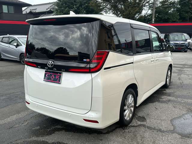 トヨタ ノア ２．０ Ｇ R4年 (関東) 99