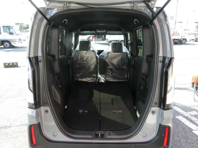 ホンダ Ｎ　ＢＯＸ カスタム ６６０ コーディネートスタイル ２トーン R7年 (関東) 99