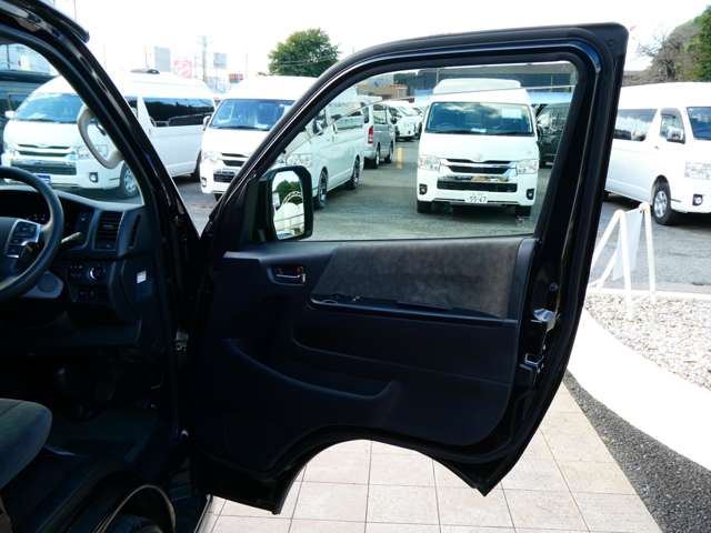 トヨタ ハイエースバン ＦＯＣＳ R4年 (関東) 99