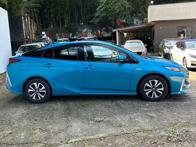 トヨタ プリウスＰＨＶ １．８ Ａ H29年 (関東) 99