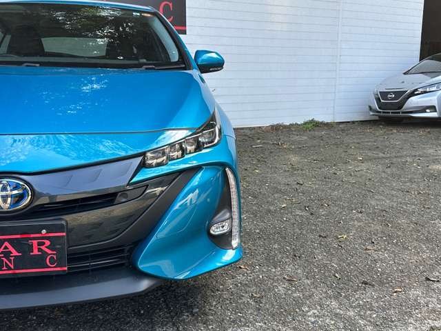 トヨタ プリウスＰＨＶ １．８ Ａ H29年 (関東) 99
