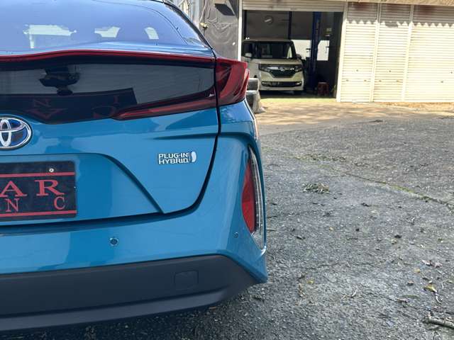 トヨタ プリウスＰＨＶ １．８ Ａ H29年 (関東) 99