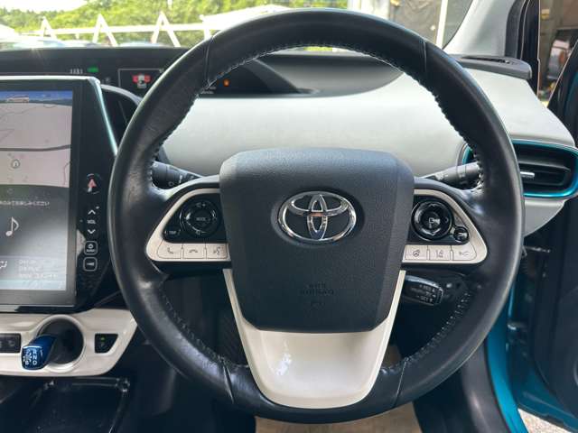 トヨタ プリウスＰＨＶ １．８ Ａ H29年 (関東) 99