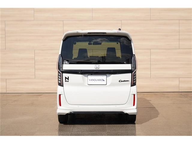 ホンダ Ｎ　ＢＯＸ カスタム ６６０ Ｌ ターボ スタイルプラス ブラック R4年 (中国) 99