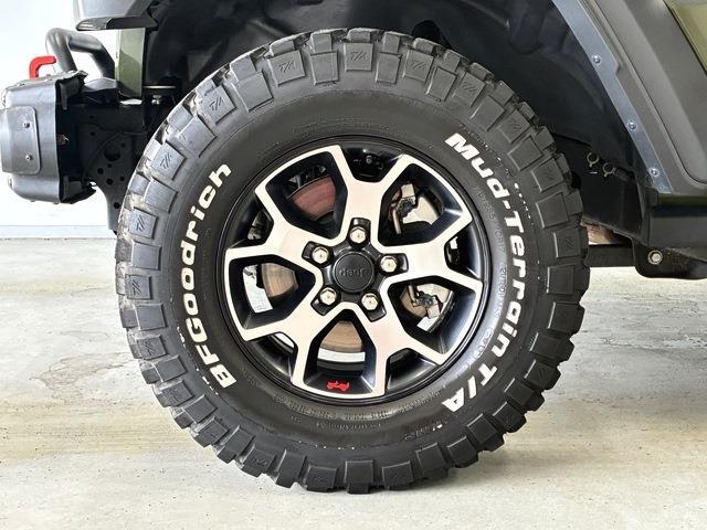 ジープ ラングラー　アンリミテッド アンリミテッド ルビコン サージグリーン ４ＷＤ R3年 (中国) 99