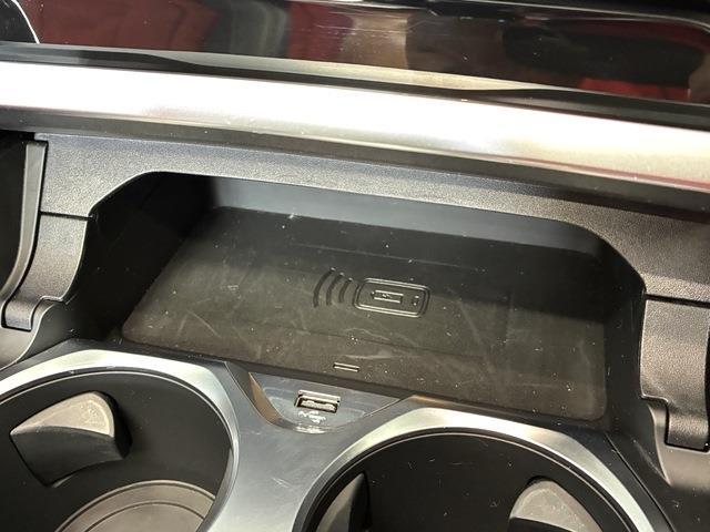 ＢＭＷ ８シリーズ Ｍ８５０Ｉ Ｘドライブ ４ＷＤ R1年 (中国) 99