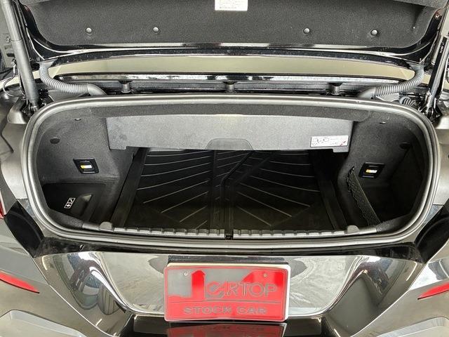 ＢＭＷ ８シリーズ Ｍ８５０Ｉ Ｘドライブ ４ＷＤ R1年 (中国) 99