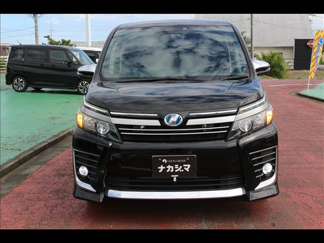トヨタ ヴォクシー ＨＹＢＲＩＤ ＺＳ煌ＩＩ ７人乗リ H28年 (関東) 99