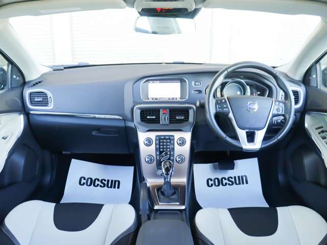 ボルボ Ｖ４０クロスカントリー Ｔ５ ４ＷＤ H25年 (関東) 99