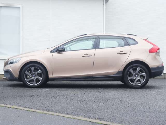 ボルボ Ｖ４０クロスカントリー Ｔ５ ４ＷＤ H25年 (関東) 99
