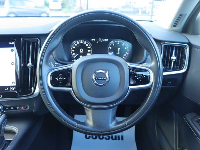 ボルボ Ｖ９０クロスカントリー Ｔ５ ＡＷＤ サマム ４ＷＤ H29年 (関東) 99