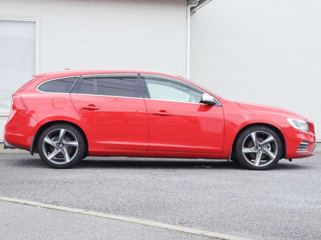 ボルボ Ｖ６０ Ｔ５　Ｒデザイン H26年 (関東) 99