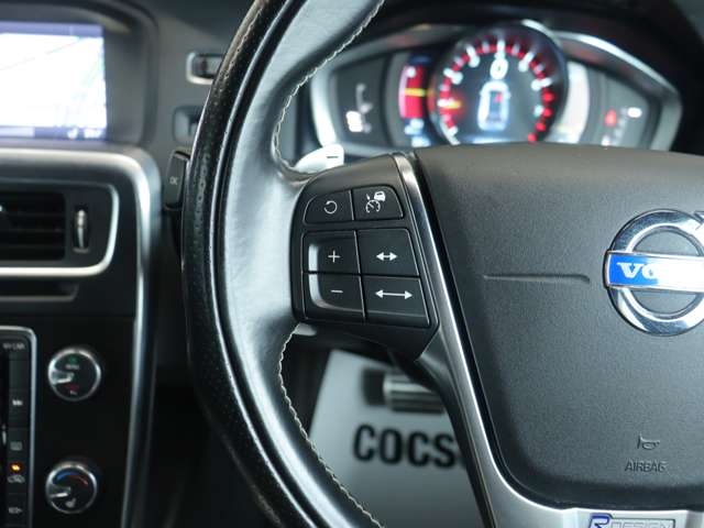 ボルボ Ｖ６０ Ｔ５　Ｒデザイン H26年 (関東) 99