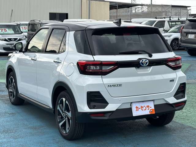 トヨタ ライズ　ハイブリッド ハイブリッド １．２ Ｚ R8年 (九州・沖縄) 99
