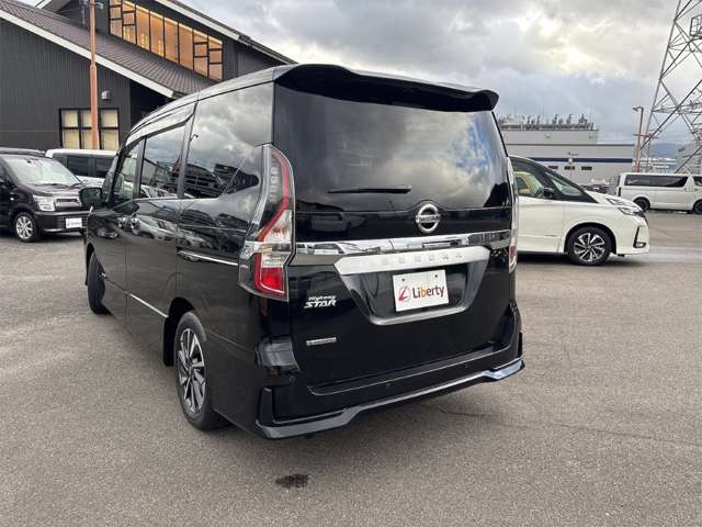 日産 セレナ ２．０ ハイウェイスター Ｖ R1年 (近畿) 99