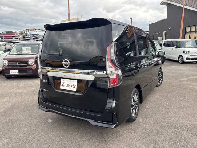 日産 セレナ ２．０ ハイウェイスター Ｖ R1年 (近畿) 99