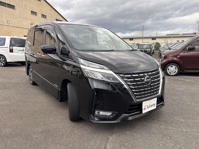 日産 セレナ ２．０ ハイウェイスター Ｖ R1年 (近畿) 99
