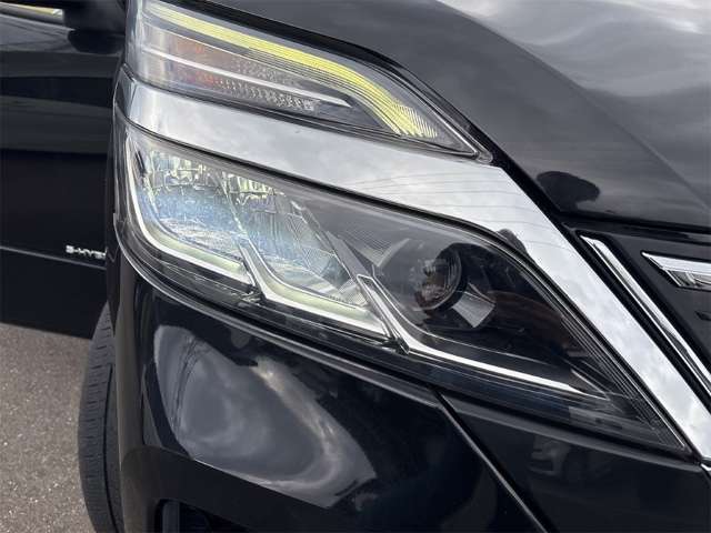 日産 セレナ ２．０ ハイウェイスター Ｖ R1年 (近畿) 99