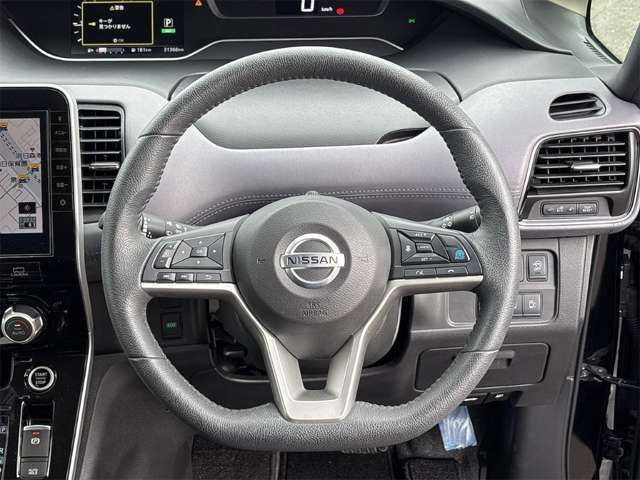 日産 セレナ ２．０ ハイウェイスター Ｖ R1年 (近畿) 99