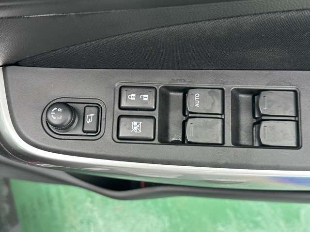 スズキ スイフト スポーツ １．４ ＺＣ３３Ｓ ファイナル エディション R7年 (東海) 99