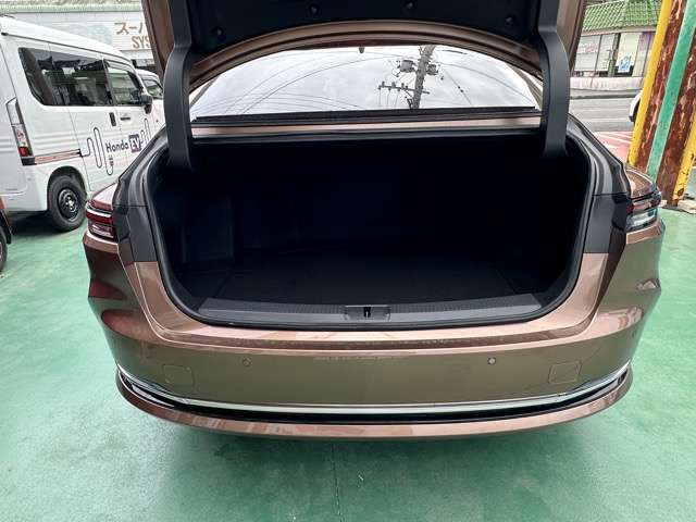 トヨタ クラウン ２．５ Ｚ ハイブリッド車 R7年 (東海) 99