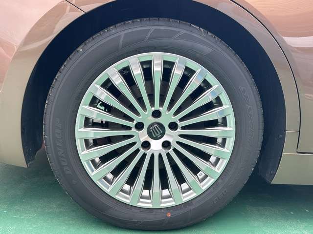 トヨタ クラウン ２．５ Ｚ ハイブリッド車 R7年 (東海) 99
