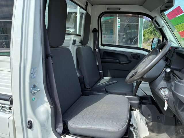 ダイハツ ハイゼットトラック ６６０ スタンダード ３方開 ４ＷＤ H29年 (東海) 99