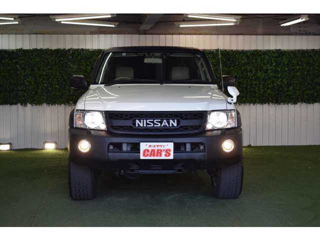 日産 サファリ ４．８ グランロードリミテッド ４ＷＤ H17年 (北海道) 99