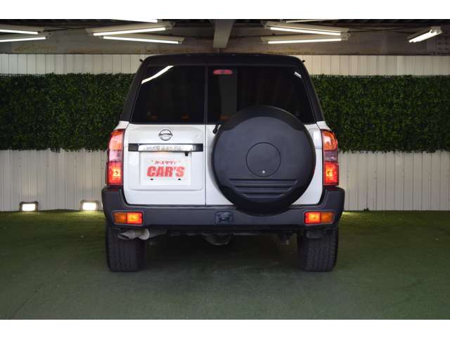 日産 サファリ ４．８ グランロードリミテッド ４ＷＤ H17年 (北海道) 99