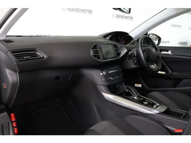 プジョー ３０８ アリュール ブルーＨＤＩ ディーゼルターボ R2年 (近畿) 99