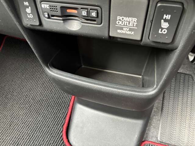 ホンダ Ｎ　ＢＯＸ ６６０ カスタムＧ ＳＳパッケージ H29年 (関東) 99