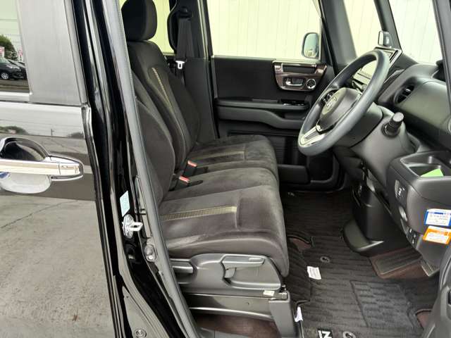 ホンダ Ｎ　ＢＯＸ カスタム ６６０ Ｇ Ｌ ホンダセンシング H30年 (関東) 99
