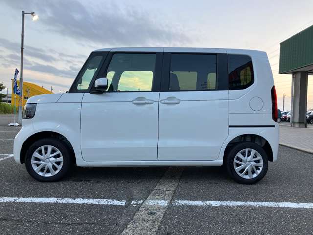 ホンダ Ｎ　ＢＯＸ ６６０ ４ＷＤ R8年 () 99