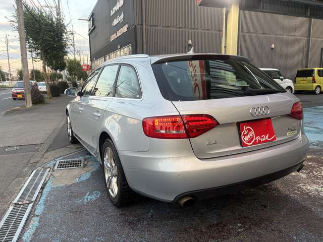 アウディ Ａ４　アバント ２．０ ＴＦＳＩ クワトロ ４ＷＤ H23年 (関東) 99